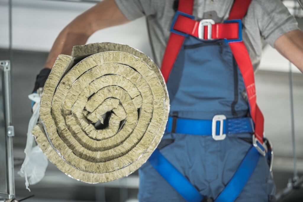 How to Choose the Best Insulation Contractor for Your Attic: A Complete Guide